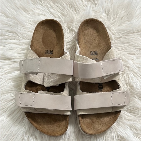 Birkenstock White Sandals with Adjustable Straps and Contoured Footbed - Picture 3 of 10